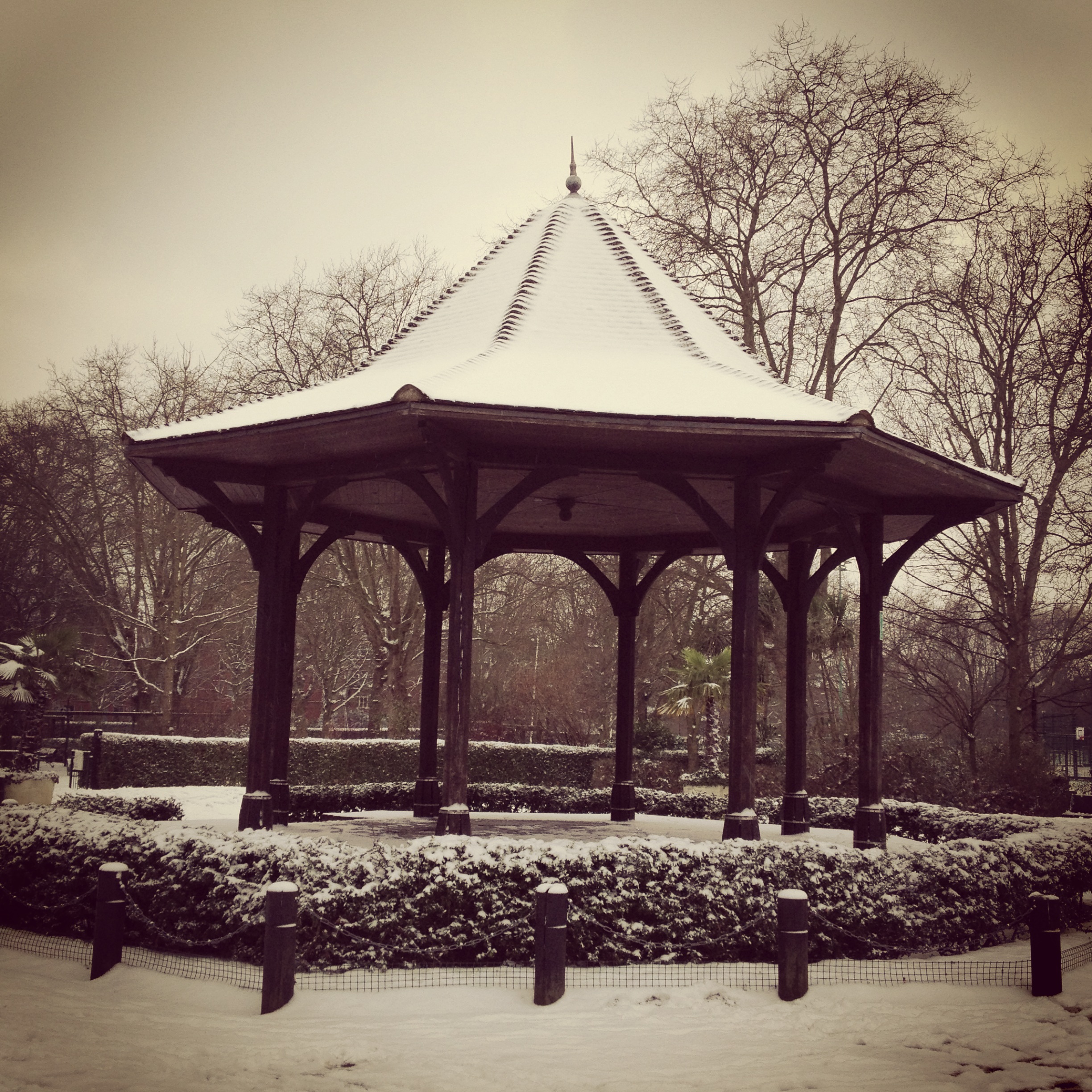 Twelve Things For Christmas | Declutter & Charity