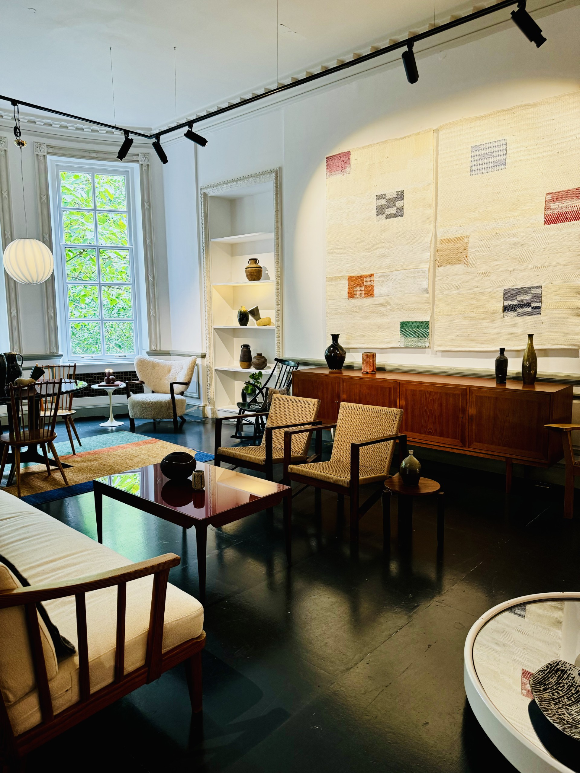 8 HOLLAND ST. ST JAMES’S PARK